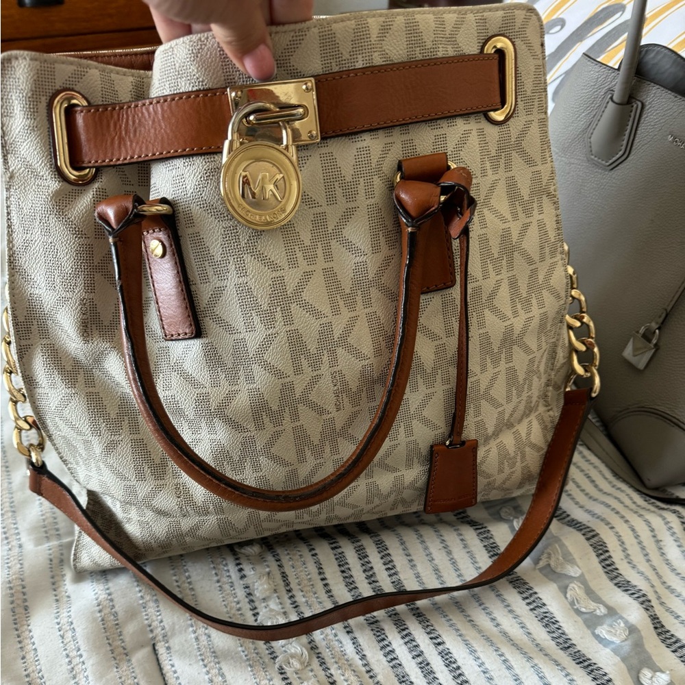 Michael Kors Hamilton bag